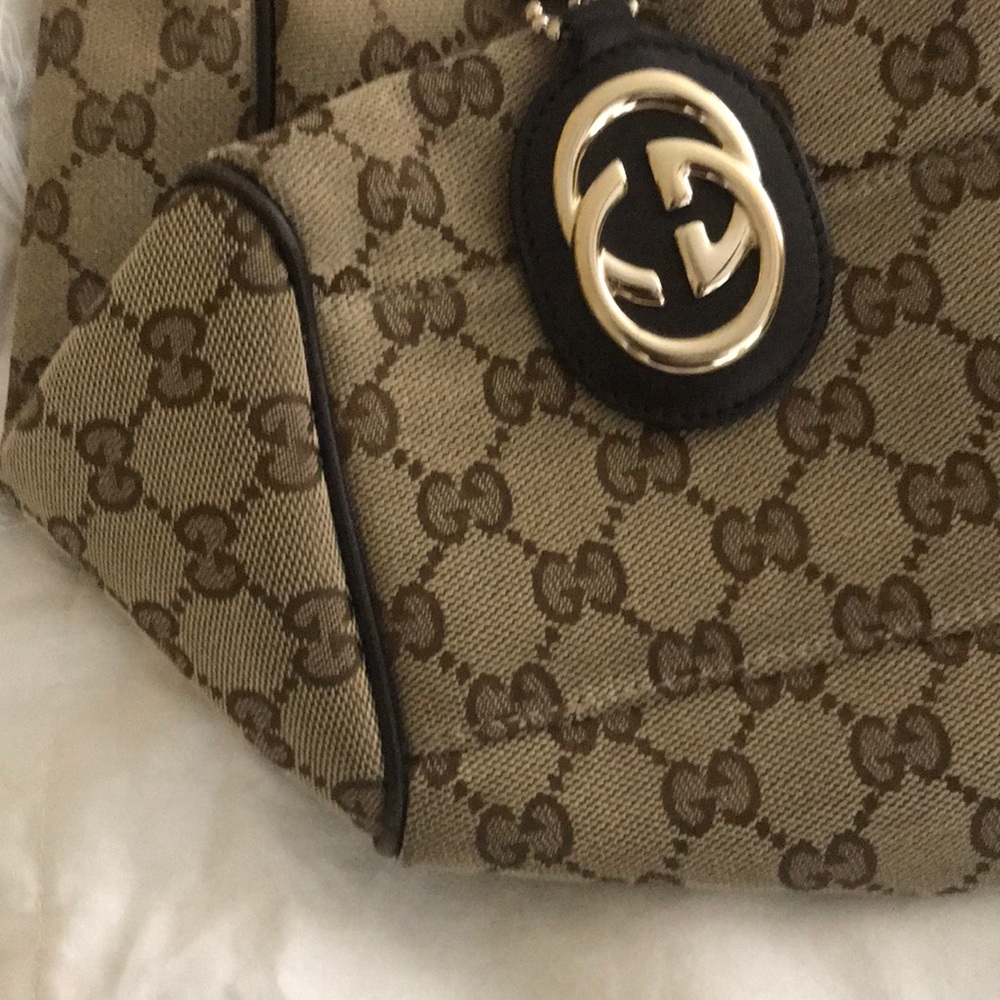 “HOST PICK”🎊Authentic Gucci sukey medium - Picture 6 of 8